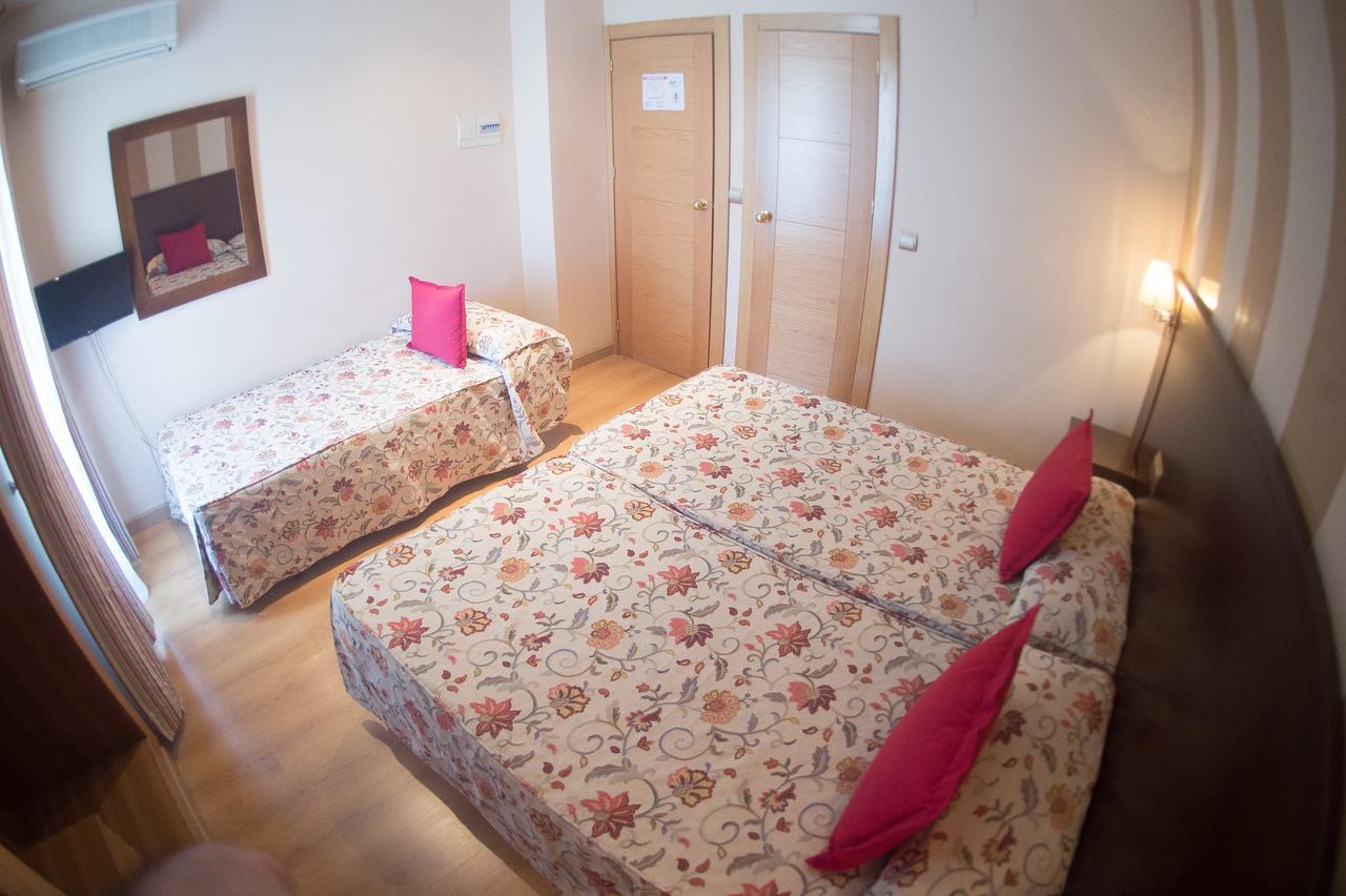 Hotel Fernando IV Martos Eksteriør billede