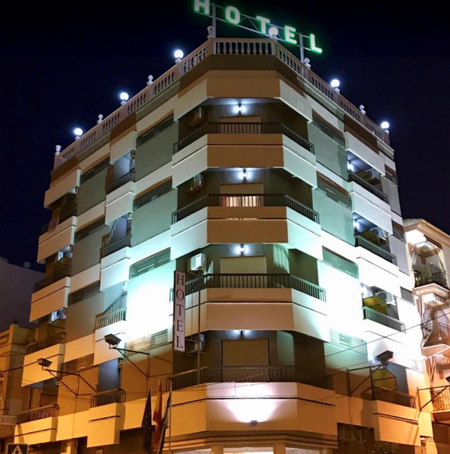 Hotel Fernando IV Martos Eksteriør billede